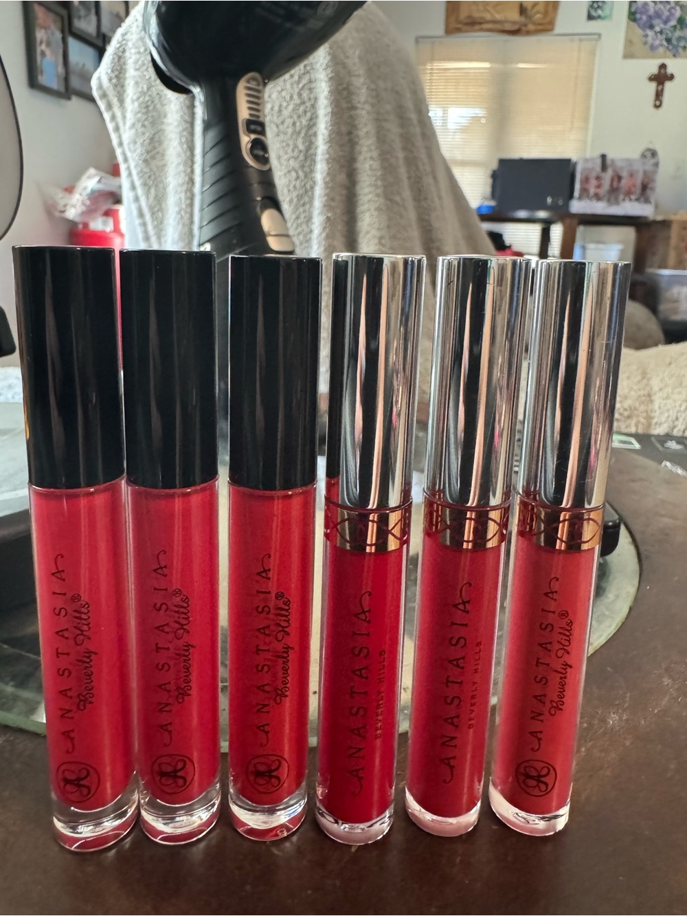 Anastasia Beverly Hills Red Hue Liquid Lipstick/Lip Gloss Bundle